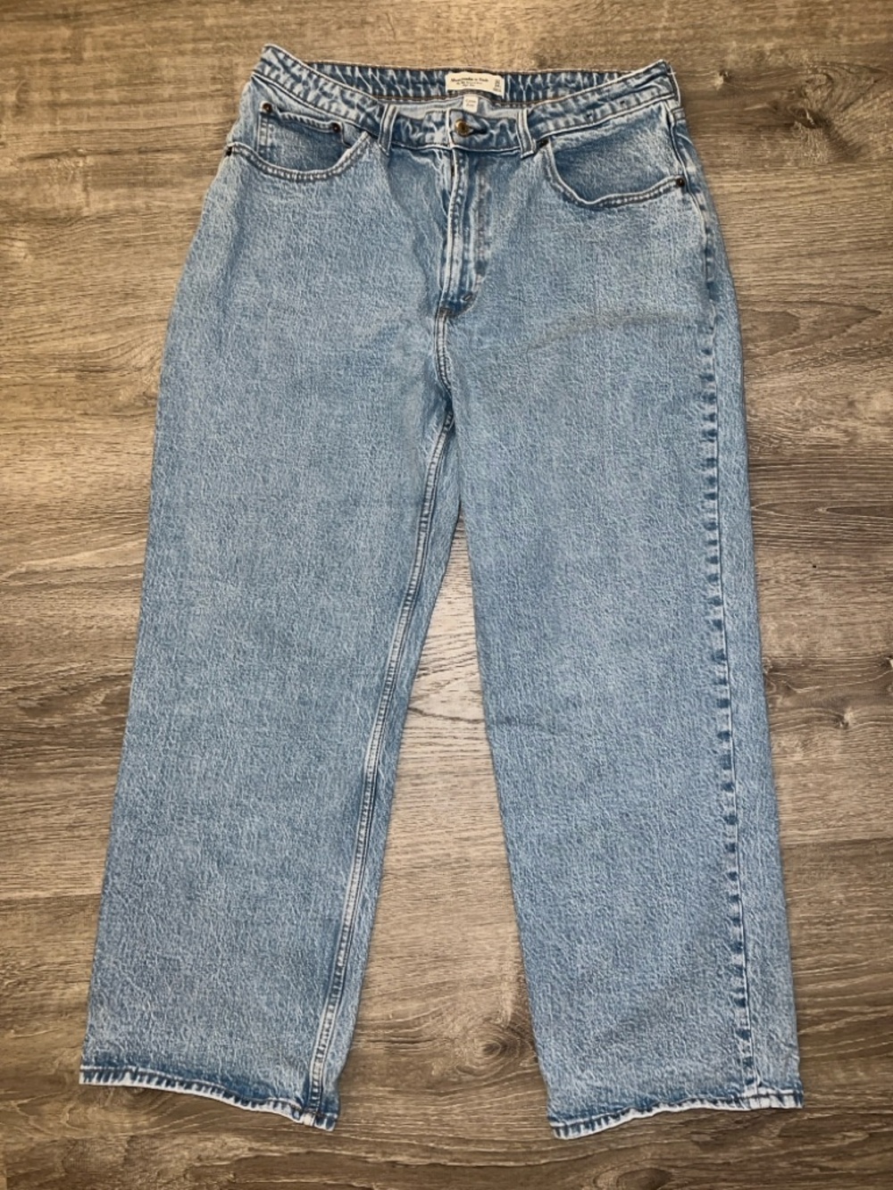 Abercrombie & Fitch Light Blue 90s Relaxed Straight Jeans Curve Love